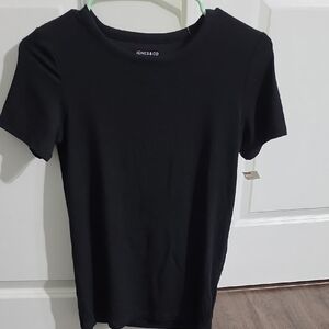 Jones New York Black Short Sleeve Crewneck Tee